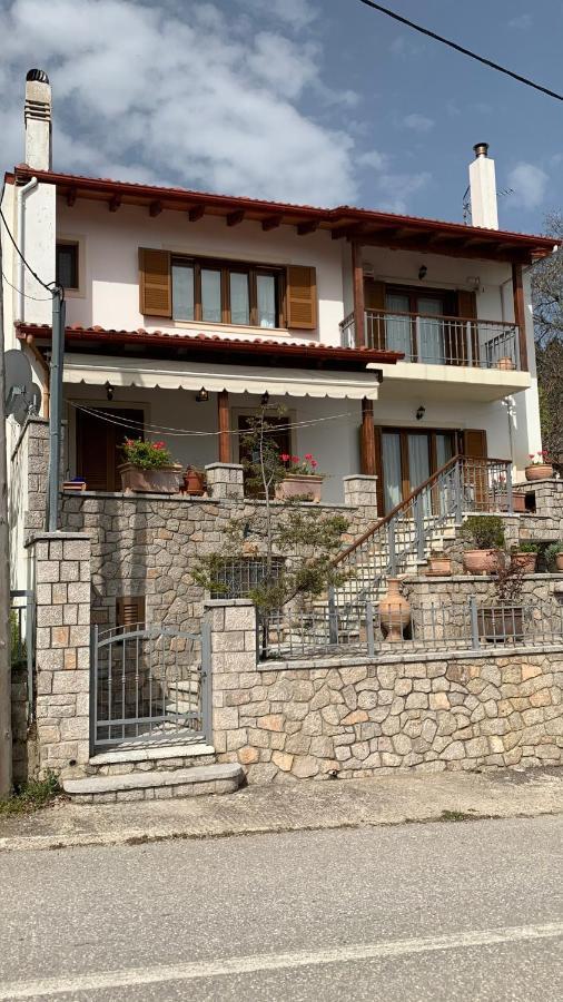 Ξύλο & Παράδοση Villa Павлиани Екстериор снимка